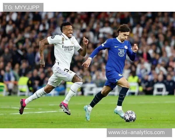 中超赛场惊现冷门皇马与切尔西激战成平局引发全场热议 中超赛场惊现冷门皇马与切尔西激战成平局引发全场热议