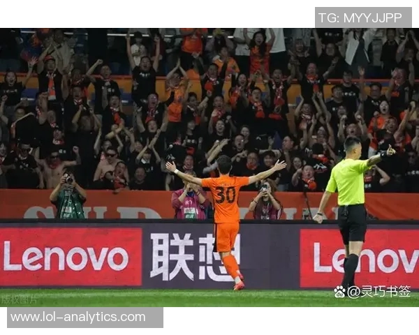 中超赛场惊现冷门那不勒斯逆转多特蒙德引发全场热议 中超赛场惊现冷门那不勒斯逆转多特蒙德引发全场热议