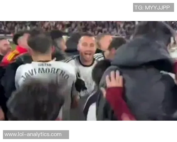 国王杯激战曼联逆转皇马补时绝杀全场沸腾