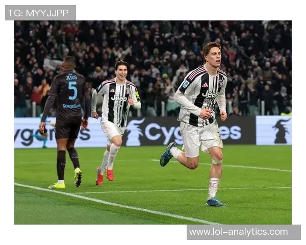 德甲经典对决尤文图斯与AC米兰激战成平局十大精彩进球回顾 德甲经典对决尤文图斯与AC米兰激战成平局十大精彩进球回顾