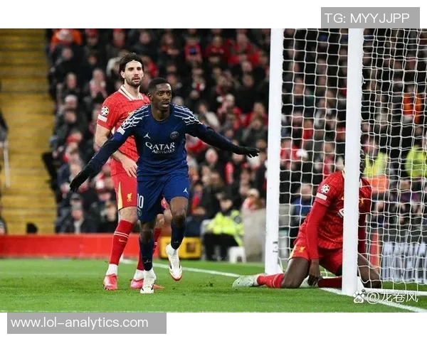 德甲惊现冷门AC米兰逆转曼城补时绝杀全场沸腾