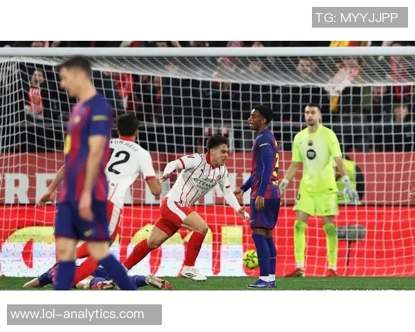 西甲大战国米狂胜皇马五球红牌争议引发全场热议与激情 西甲大战国米狂胜皇马五球红牌争议引发全场热议与激情