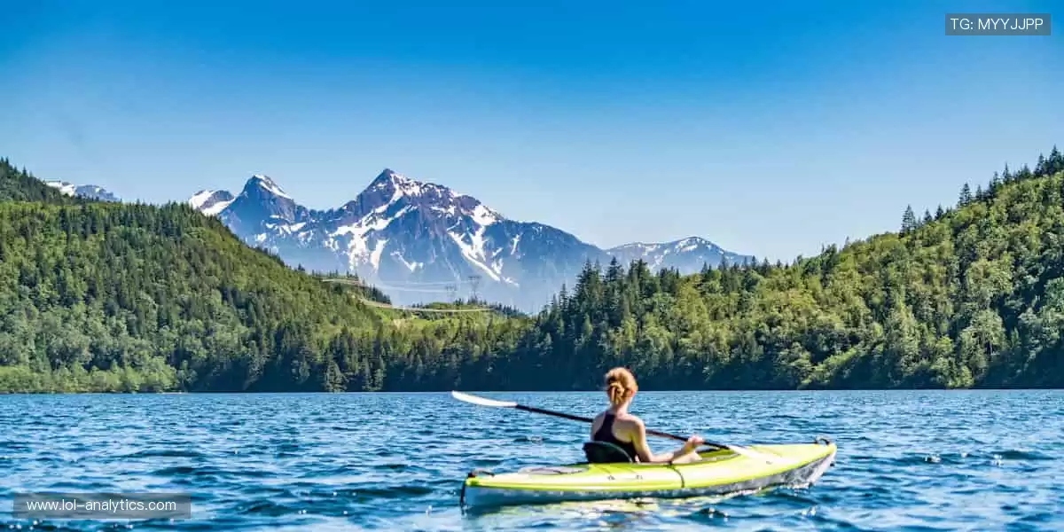 🎁独家周边来袭！限量款球星签名，让热爱触手可及🏅